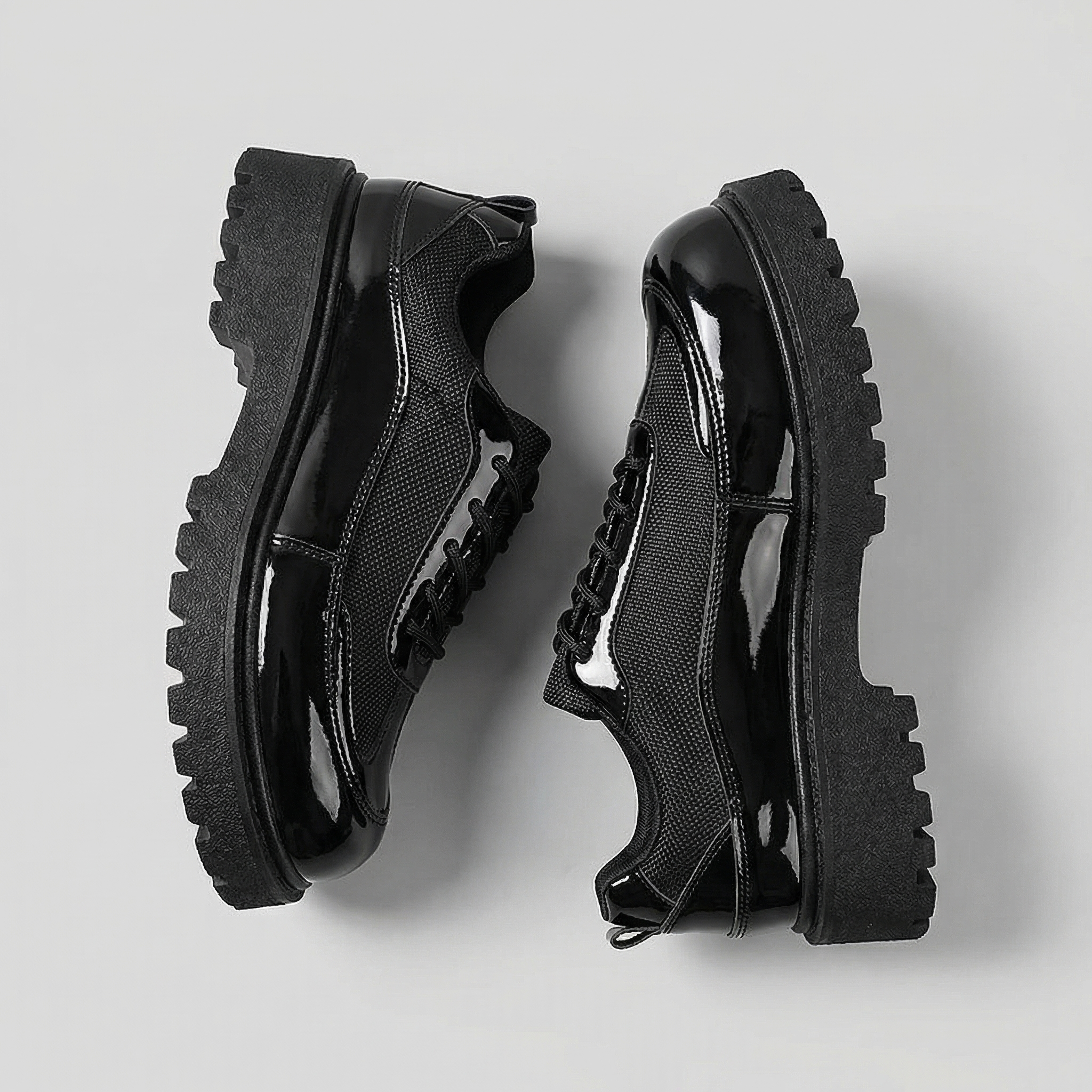 Blackout Creeper Shoe